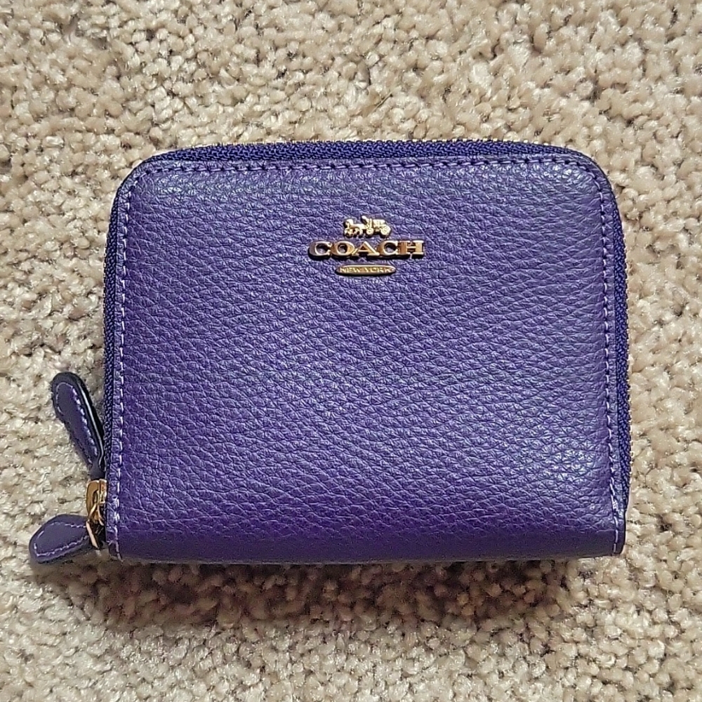 Coach Pebble Leather Double Zip Wallet